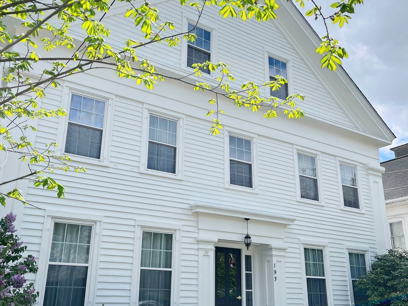 A classic New England colonial home in the Metrowest and Boston area